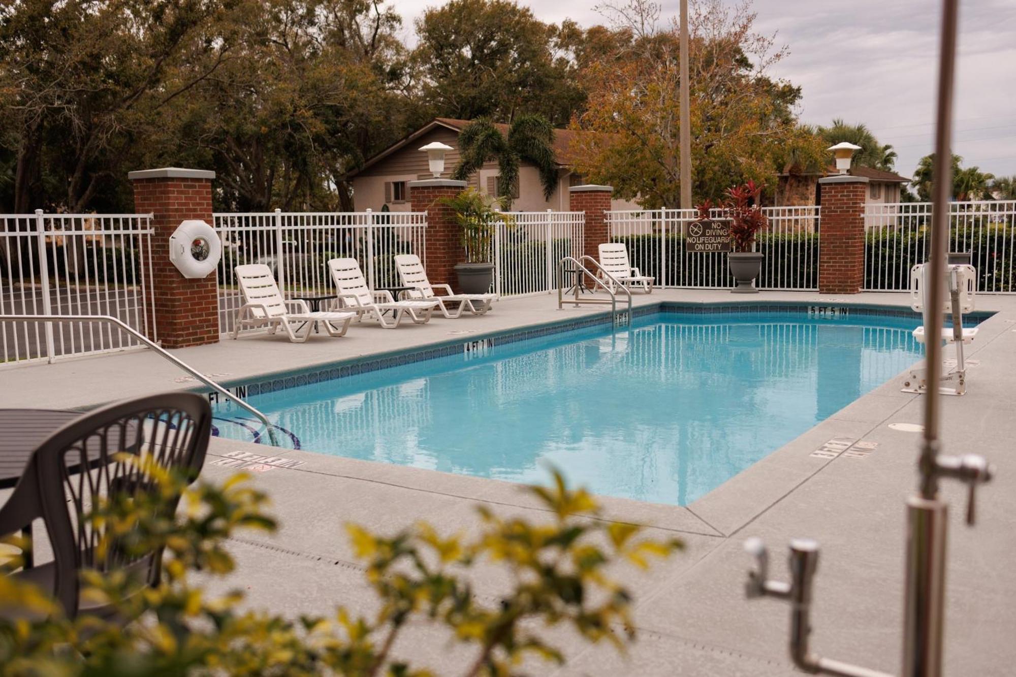 Holiday Inn Winter Haven, An Ihg Hotel Exterior photo